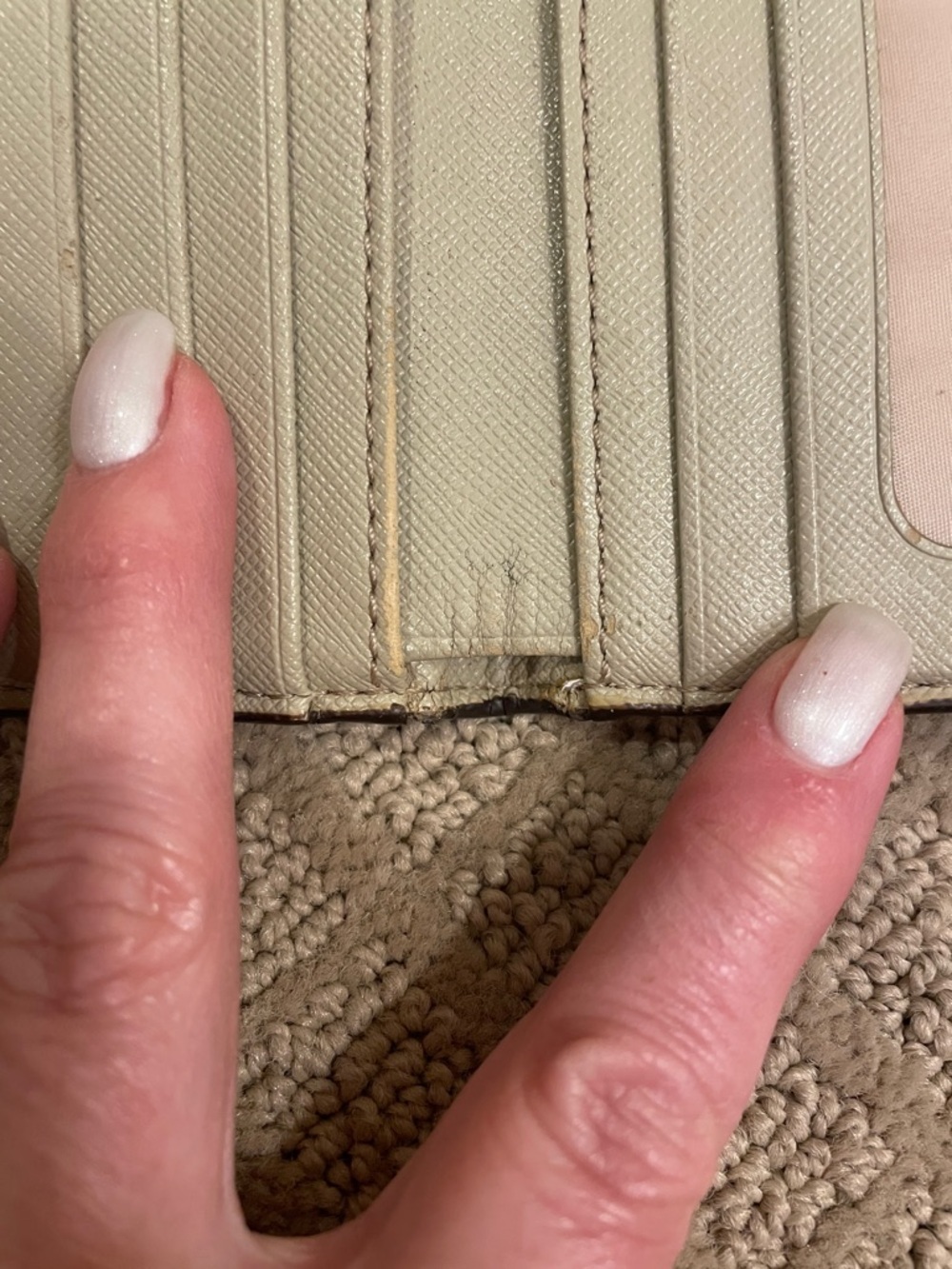 Coach Women’s Bow-Accent Compact Wallet - Nude - Picture 4 of 9